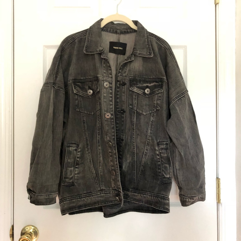 OVERSIZED DARK GREY WOMENS JEAN JACKET !